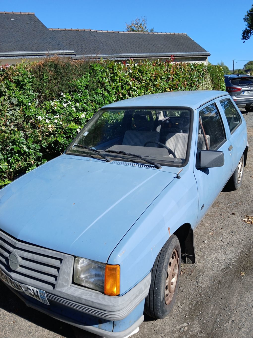 Corsa 1.0 S LS 1985 occasion 22260 Saint-Clet