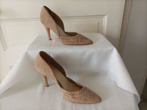 Escarpins Eram tout cuir . Pointure 38 10 Troyes (10)