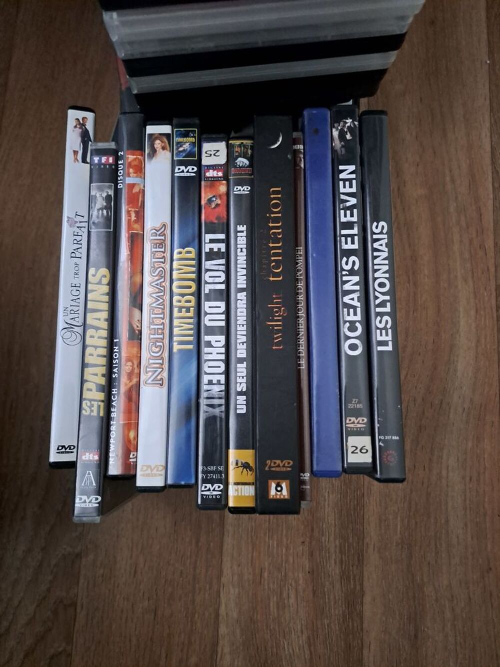 Lot de jeux pc-rom et dvd films Consoles et jeux vidéos