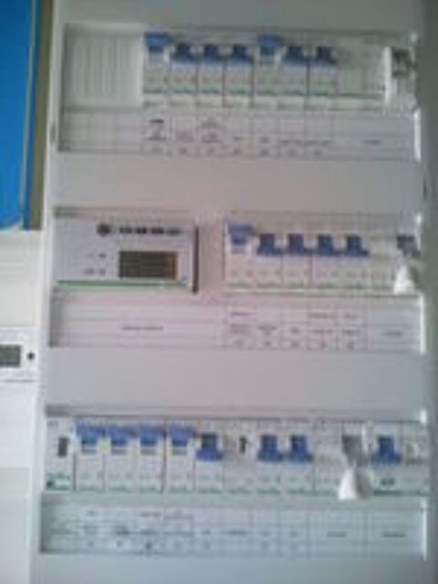   electricien qualifié 