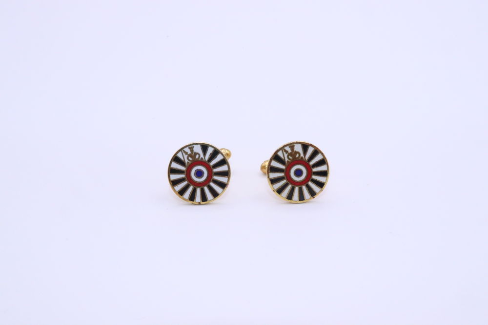 Boutons de manchettes table ronde "Cocarde"
Bijoux et montres