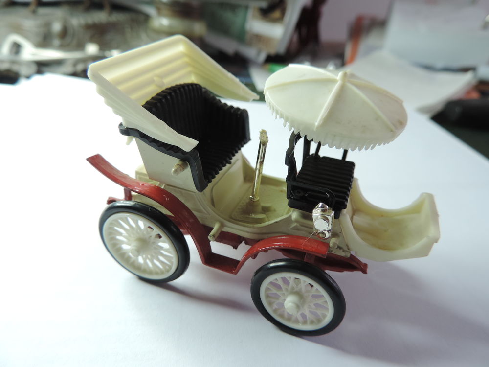 SAFIR - PEUGEOT - 1898 - Echelle : 1/43 &egrave;me. 