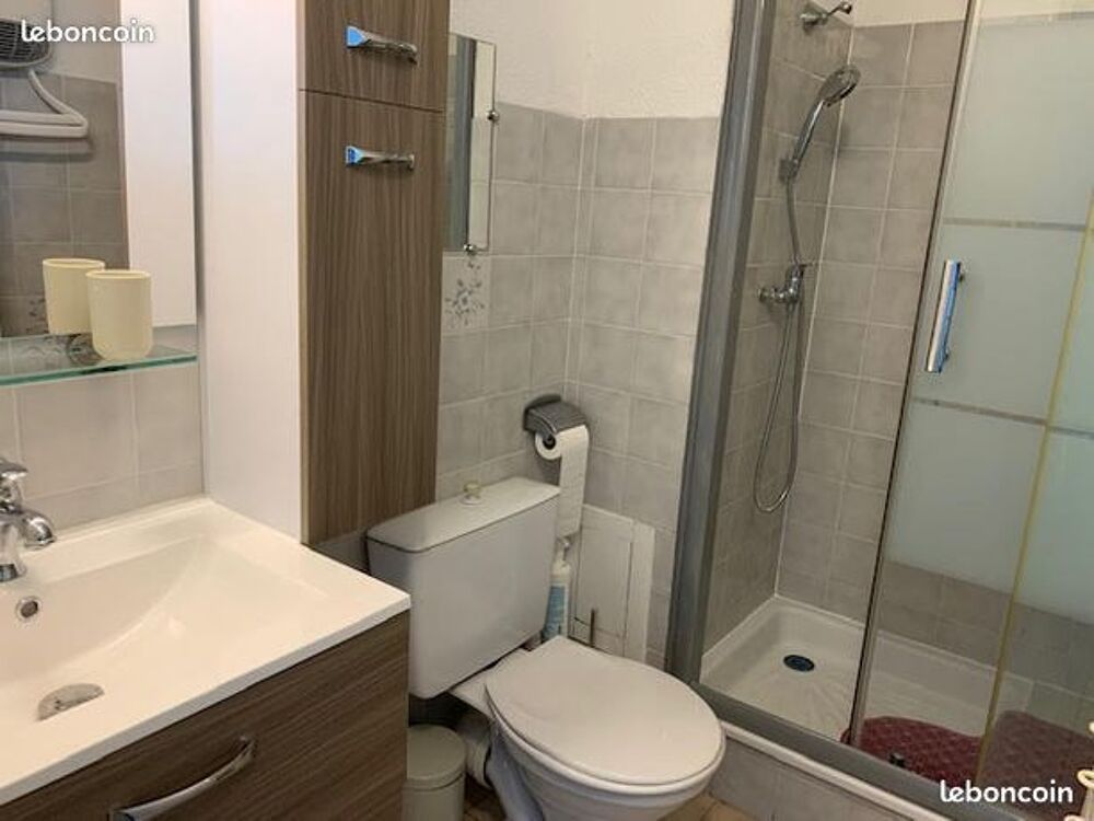   T2 classé 30M2  classé superbe vue étang Flamants Roses  Vacances  / Offres de location 