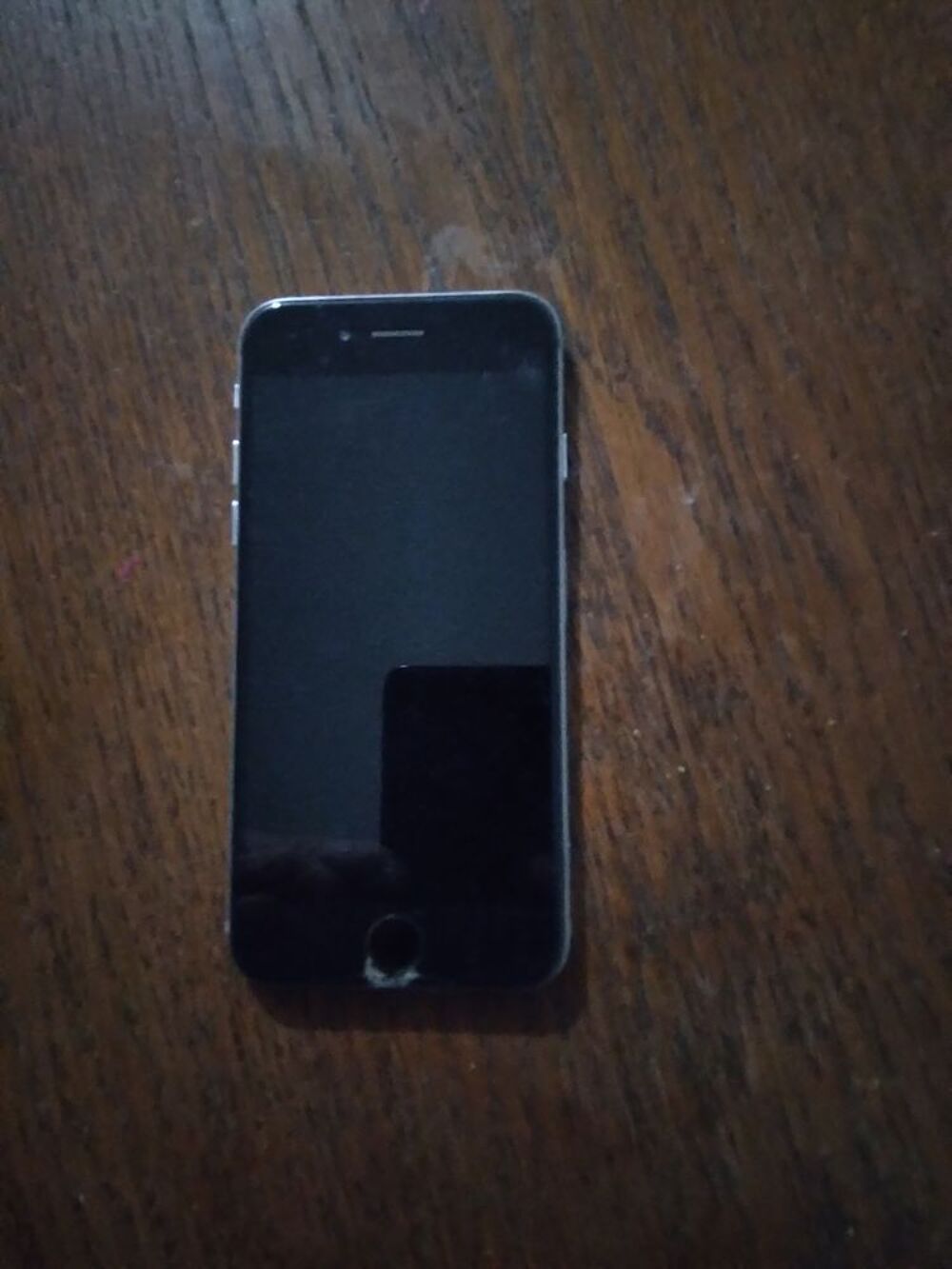 Iphone 5s pour pi&egrave;ces Téléphones et tablettes