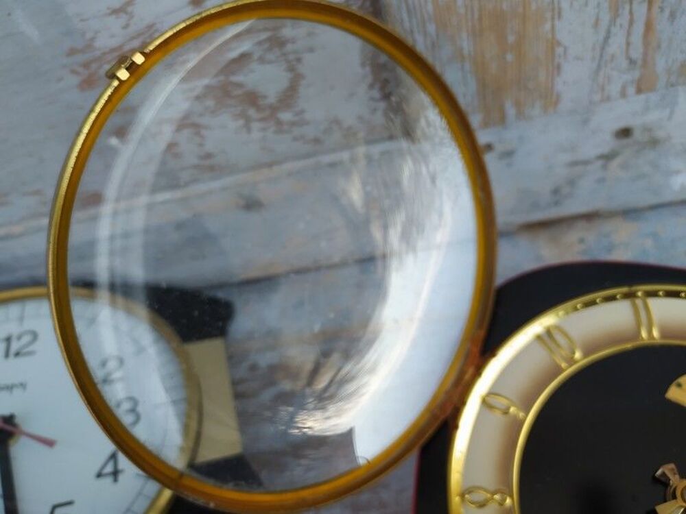 Pendule Murale Vintage FFR MORBIER Formica Noir 
