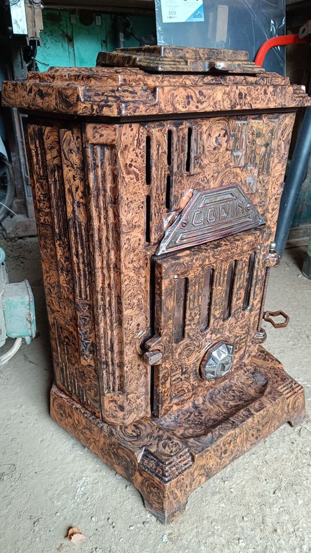 Po&ecirc;le &agrave; bois GODIN N.411 