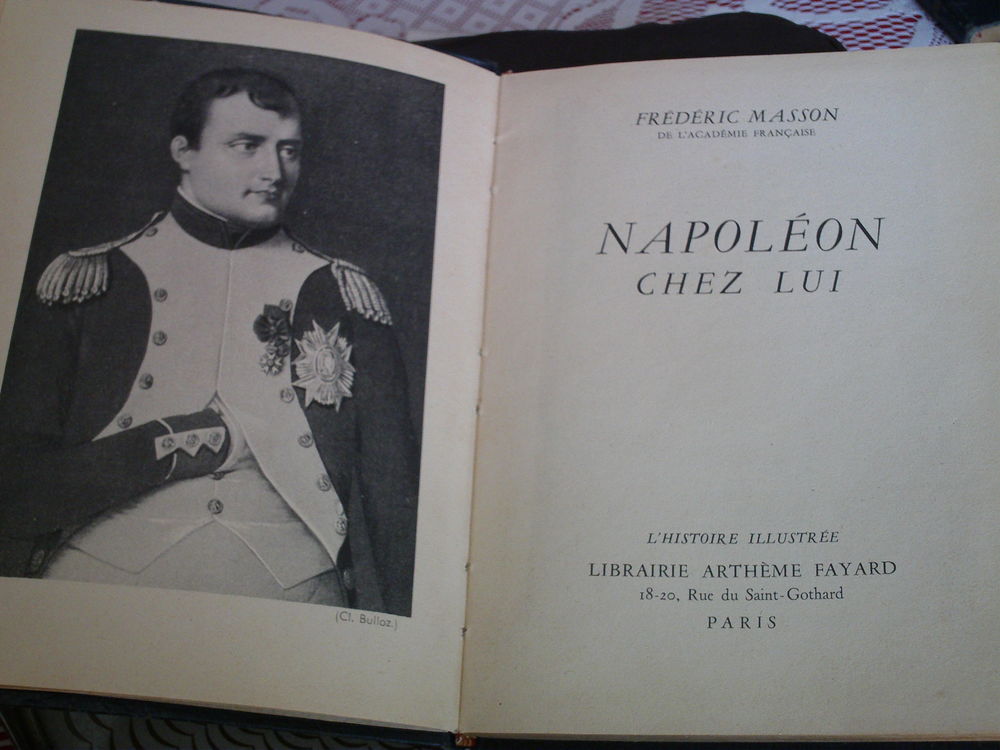 Deux livres anciens 1951 Marie Antoinette - Napol&eacute;on N&deg; 566 