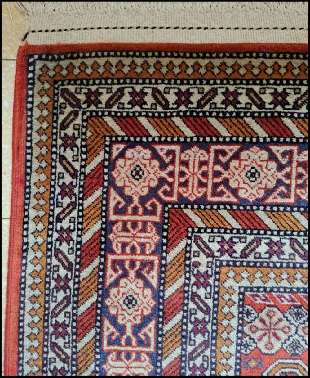 Tapis Caucase Est fait main en laine (Rare) Décoration
