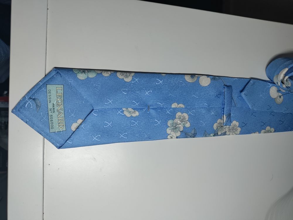 Cravate Leonard Paris bleue ciel Vêtements