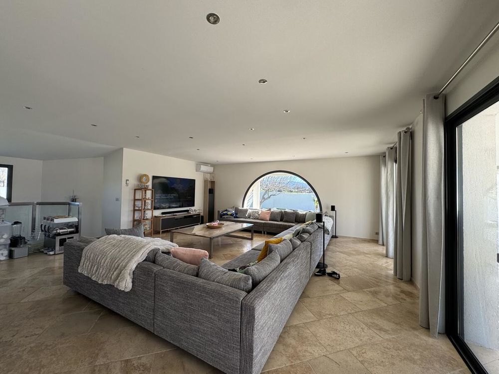 � vendre  Maison Pierrefeu-du-Var (83390)