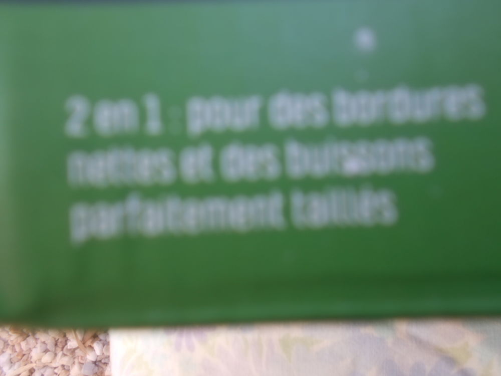 coupe bordure Consoles et jeux vidéos