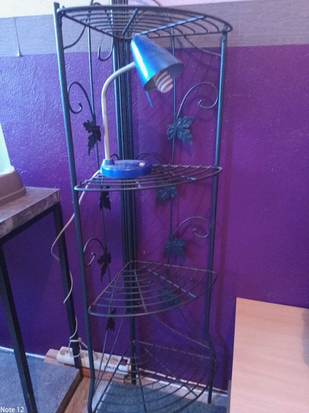 &eacute;tag&egrave;re d'angle Fer forg&eacute; Meubles