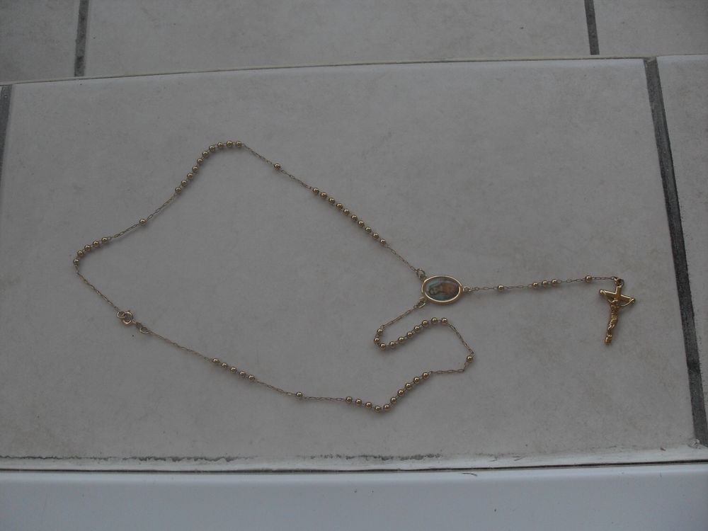 Chapelet &quot;collier&quot; Bijoux et montres