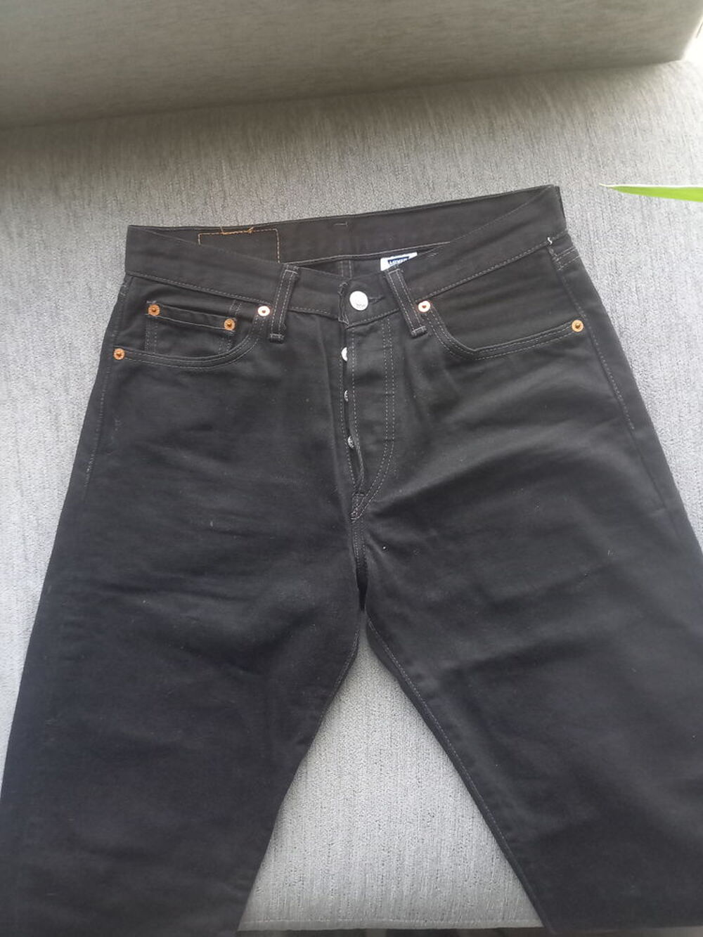 Levi's 501 noir Vêtements