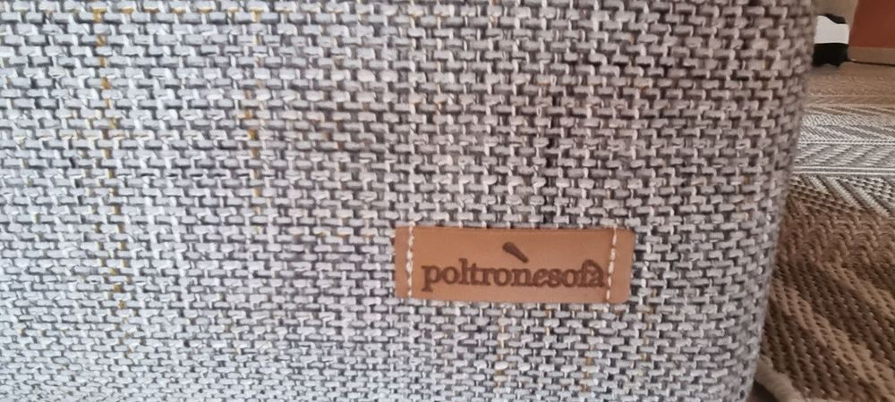 Canap&eacute; 3 places convertible Meubles