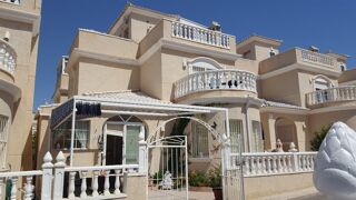 Location  Maison - Villa 