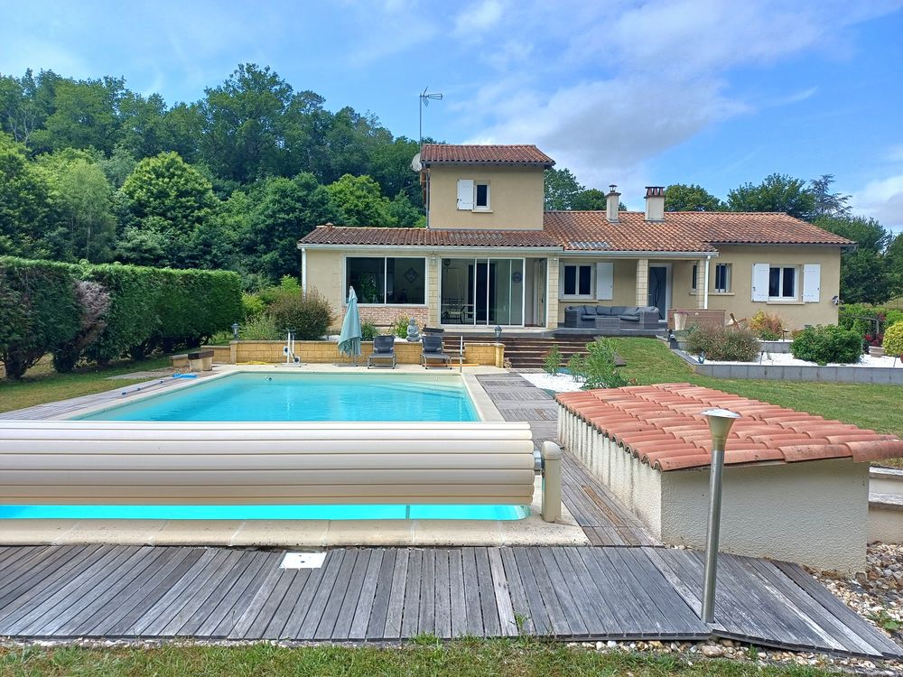 Maison 7 pièces 170 m² · à France · 170 m² · 327 900 €