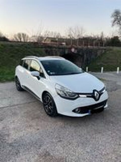 Clio IV Estate Clio Estate IV TCe 90 Energy eco2 Intens 2015 occasion 30100 Al&egrave;s