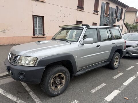 Nissan Patrol 3.0 DI Sport 2005 occasion V&eacute;nissieux 69200