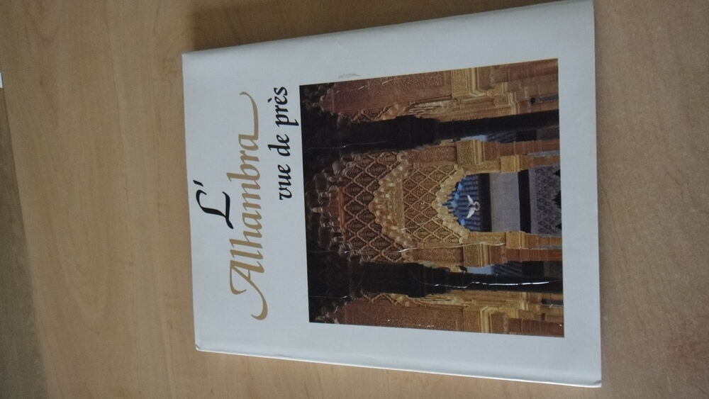 L'Alhambra Livres et BD