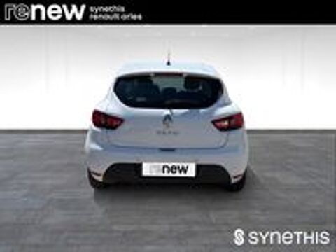Clio IV CLIO SOCIETE DCI 90 ENERGY ECO2 82G AIR MEDIANAV 2018 occasion 13200 Arles