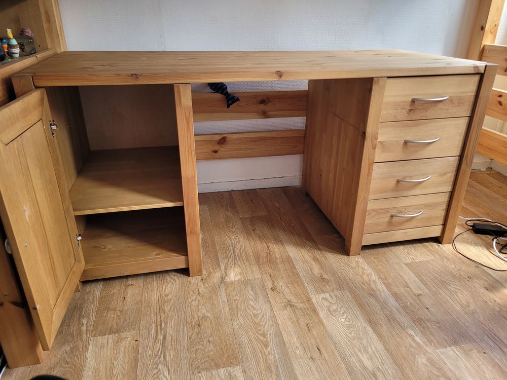 Bureau en pin massif Meubles