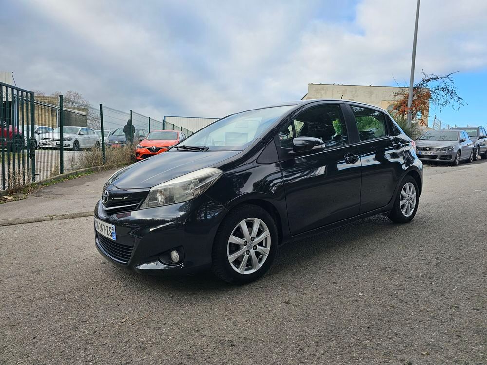Yaris 90 D-4D Dynamic 2012 occasion 34690 Fabr&egrave;gues