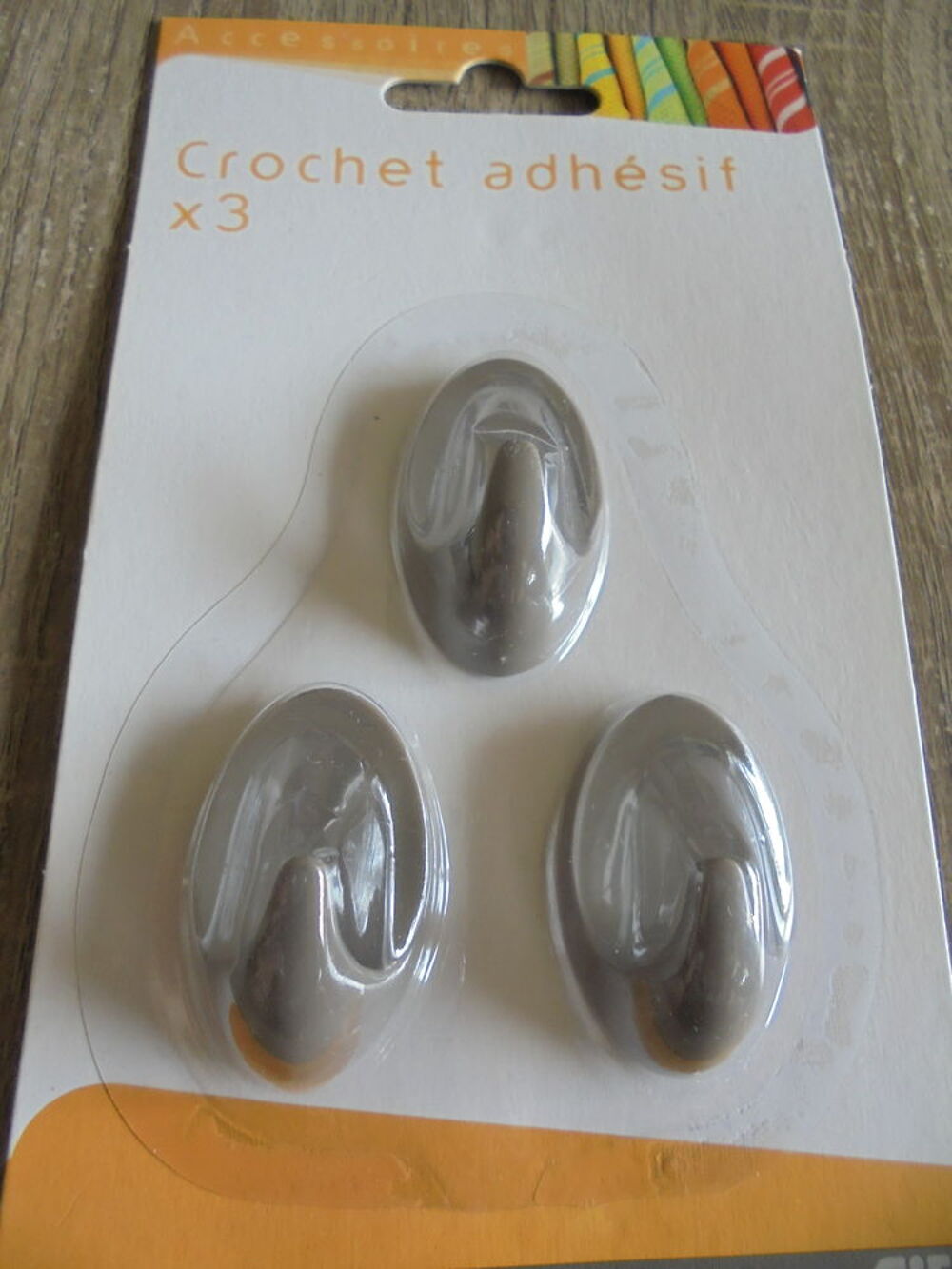 Crochets adh&eacute;sifs (100) Bricolage