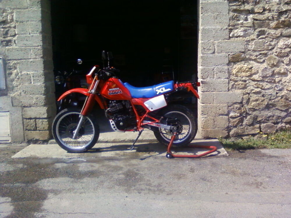 HONDA 1985 occasion 66300 Montauriol