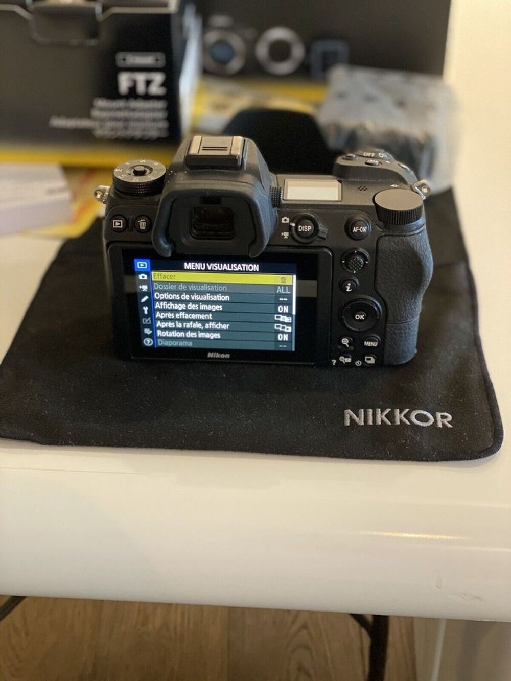 Nikon Z7 Hybride 45,7 Mpix Appareil Photo Num&eacute;rique - Noir (Boitier nu) Photos/Video/TV