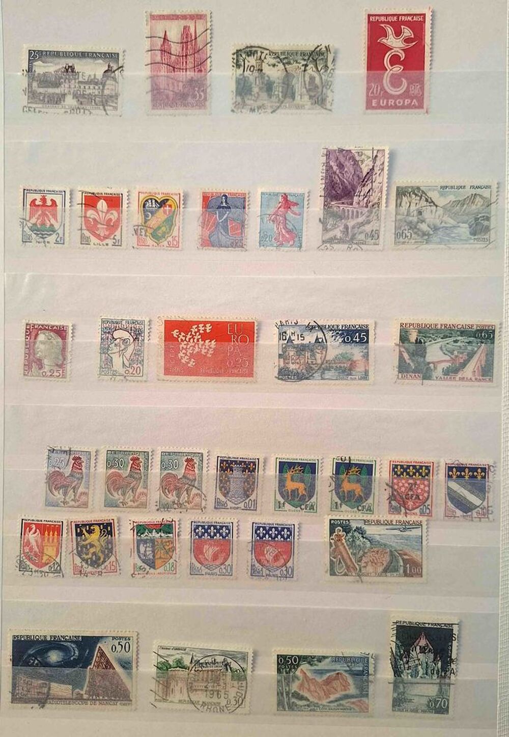 S&eacute;rie de timbres de collection de France B 
