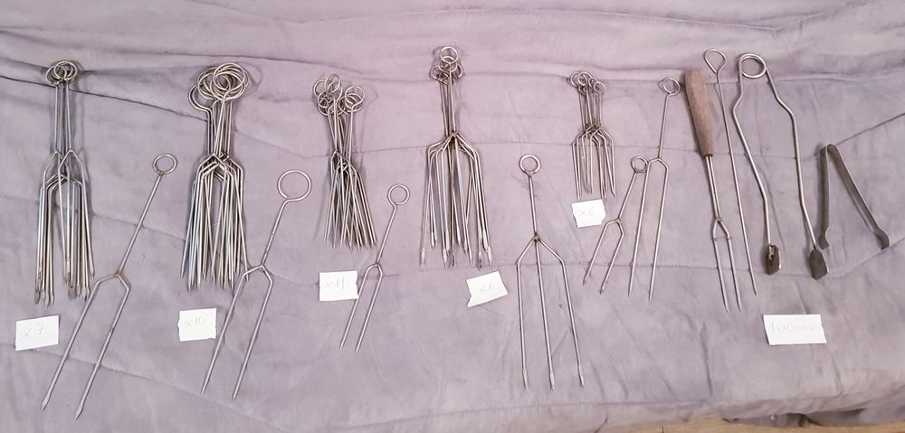 Ensemble, set pour barbecue, piques &agrave; brochettes et pinces
45 pi&egrave;ces au total Jardin