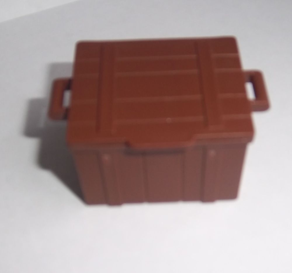 Playmobil petite malle avec pi&egrave;ces et pierre jaune Jeux / jouets