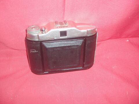 Ancien appareil photo argentique  1950 - FRANK A SOLIDA 1
0 Digne-les-Bains (04)