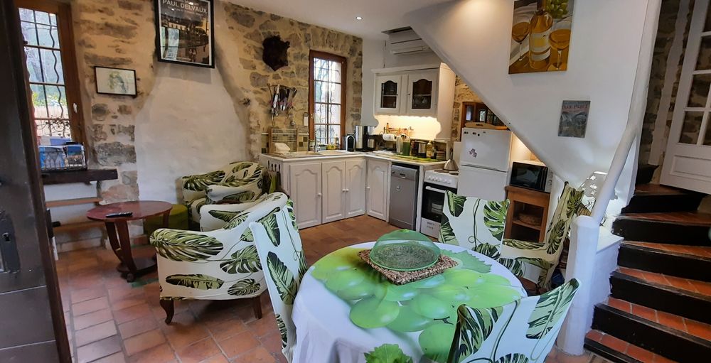 Location Villa maison au milieu des bois Lorgues