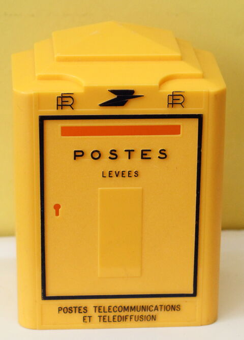 Tirelire plastique Boite à lettres Poste 15 Issy-les-Moulineaux (92)