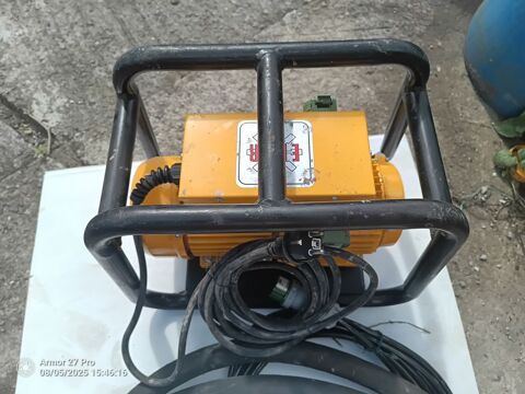 Vibreur b�ton 800 Fort-de-France (97)