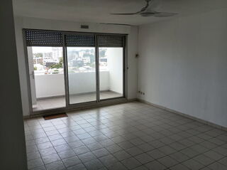  Appartement � louer 3 pi�ces 68 m� Saint-denis