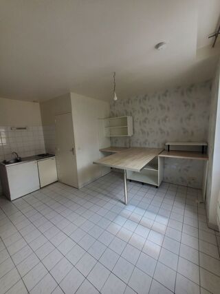  Appartement à louer 2 pièces 24 m²