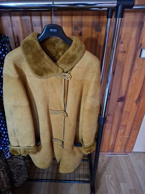 Manteau femme cuir NINA RICCI 35 Blois (41)