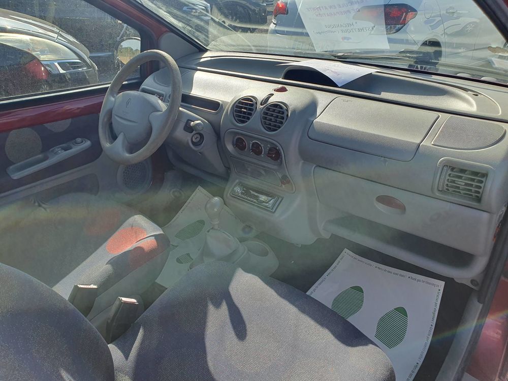Twingo 1.2i 2000 occasion 86600 Coulombiers