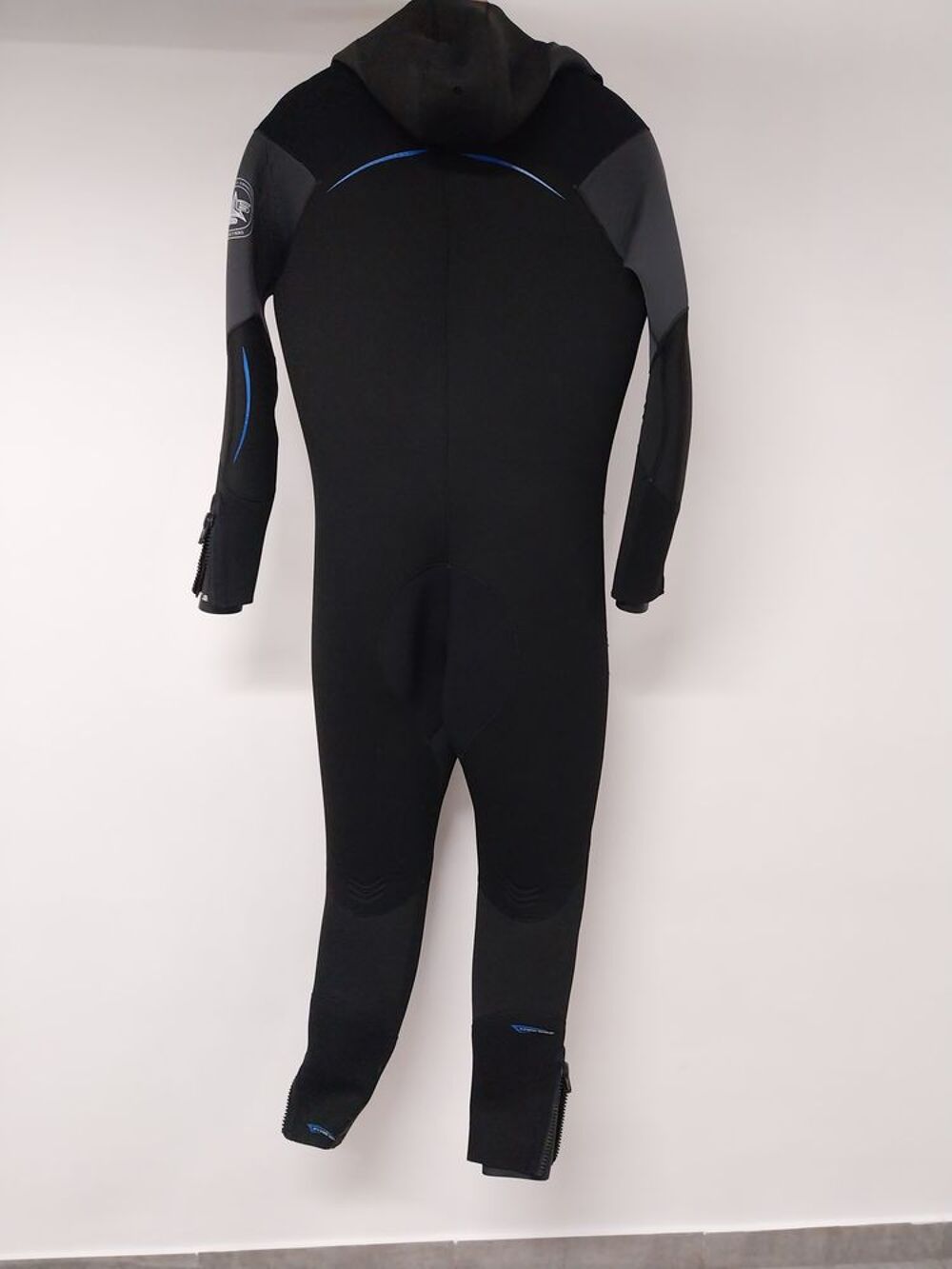&eacute;quipement plong&eacute; sous marine Vêtements