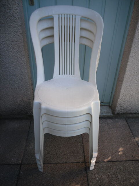 chaises Saint-Marcel (71)