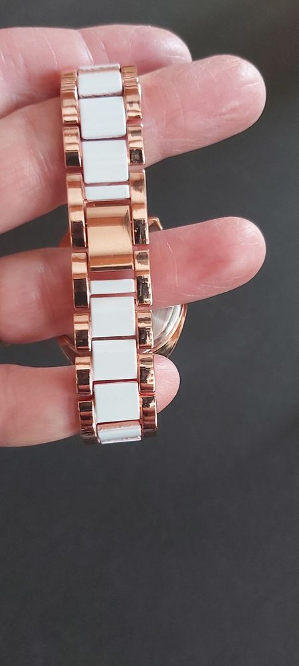 Montre femle neuve avec pile Bijoux et montres