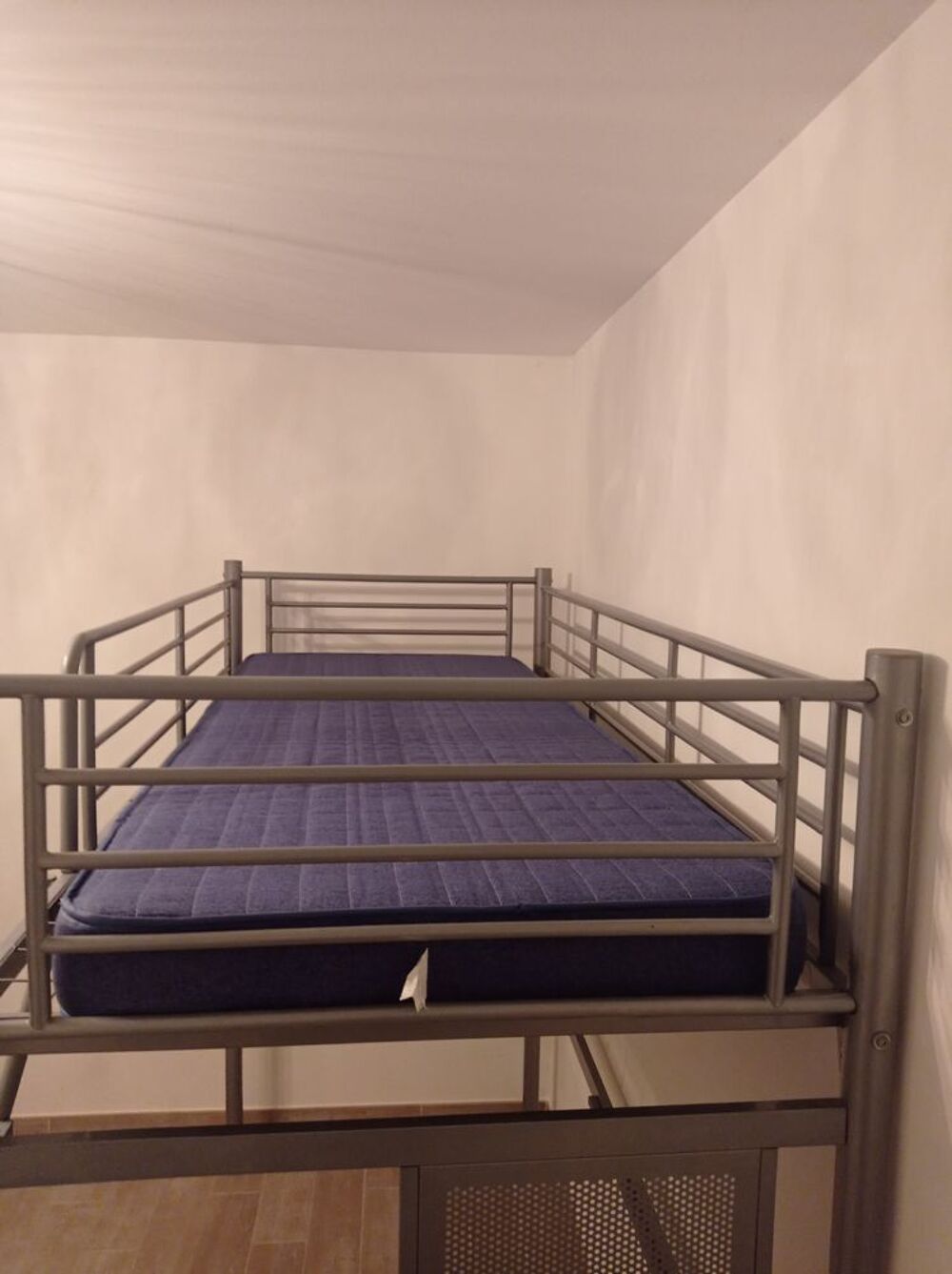 Lit mezzanine 1 place m&eacute;tal 90x190 + MATELAS Mobilier enfants