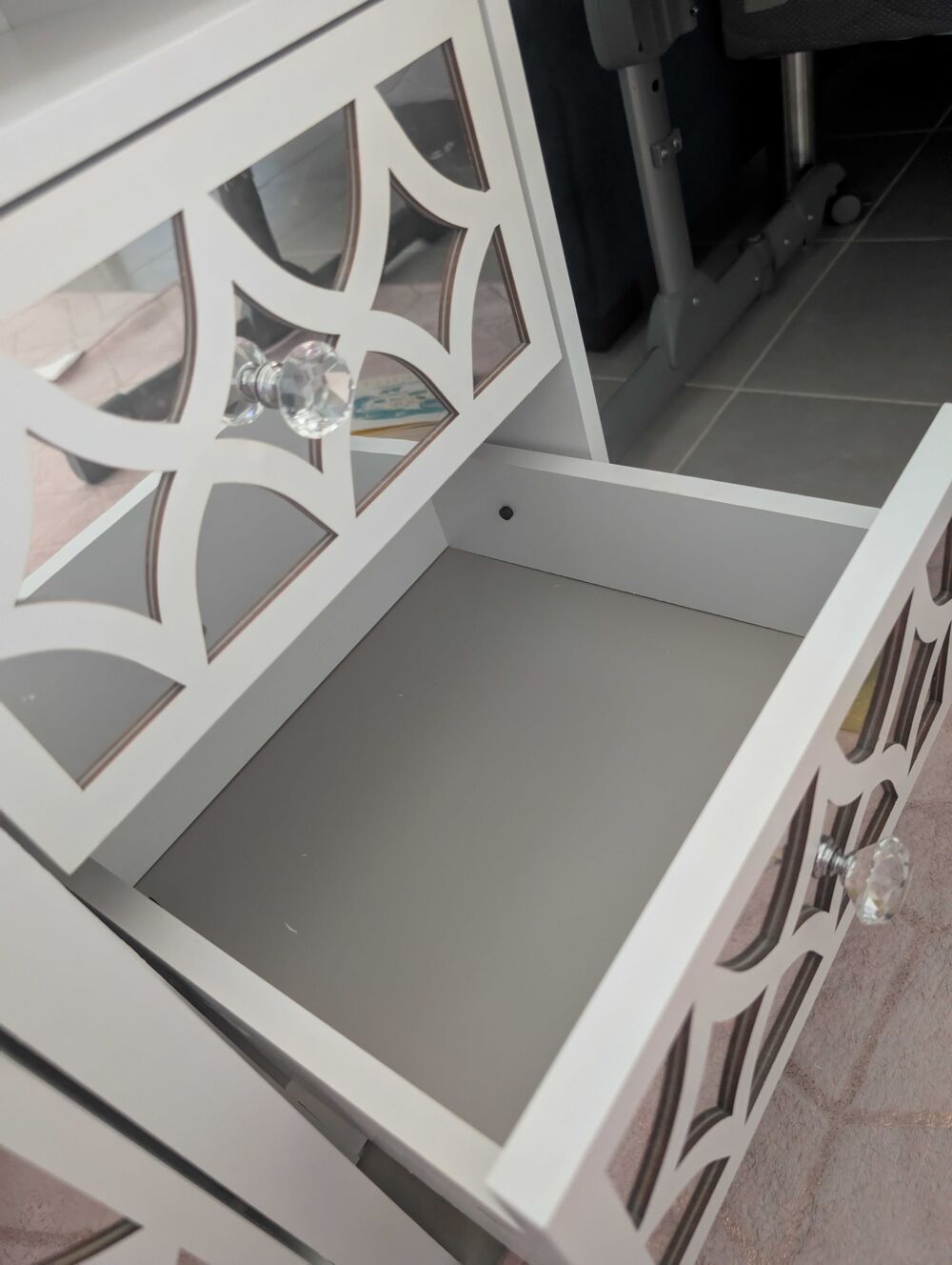 Table de chevet miroir Galano €" tr&egrave;s bon &eacute;tat Meubles