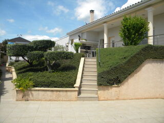  Villa à vendre 5 pièces 155 m²