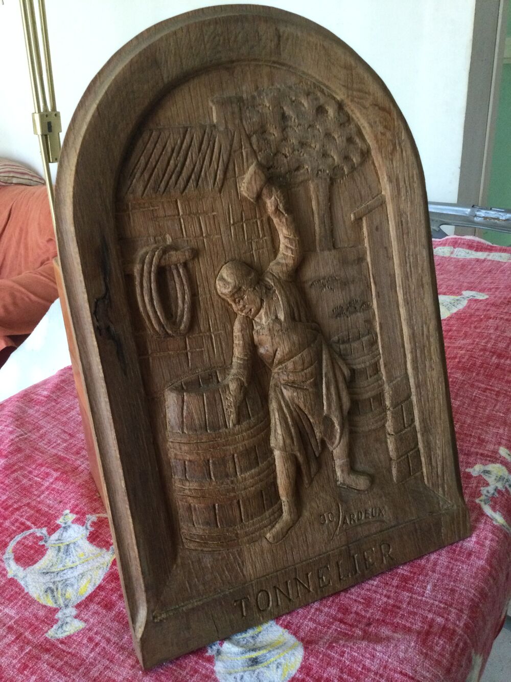 Sculpture sur bois Le Tonnelier Décoration