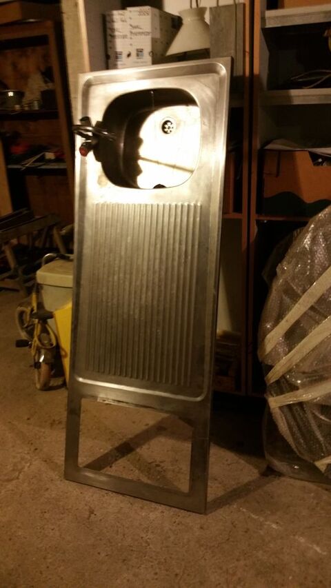 KITCHENETTE 70 B�ligneux (01)