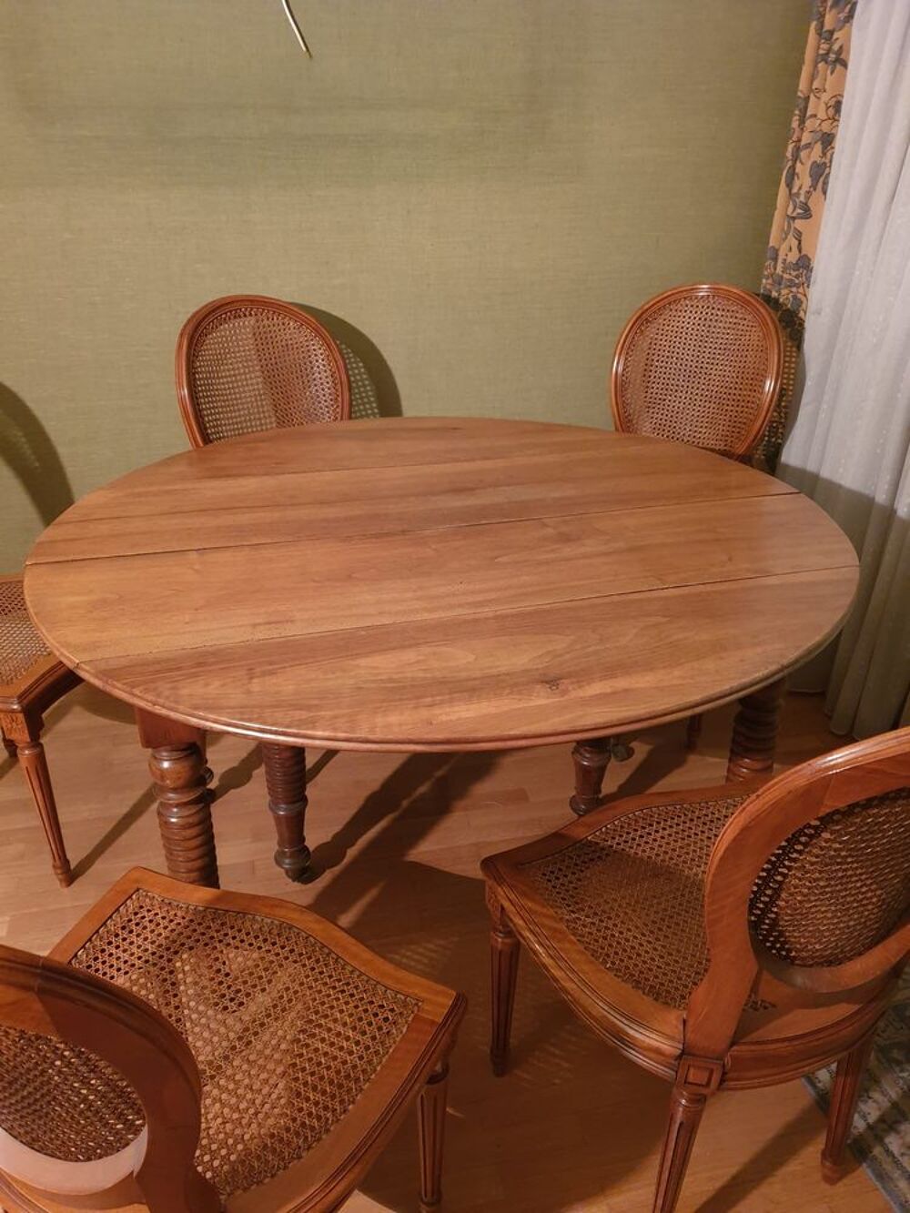 Table ovale avec rallonge centrale Meubles